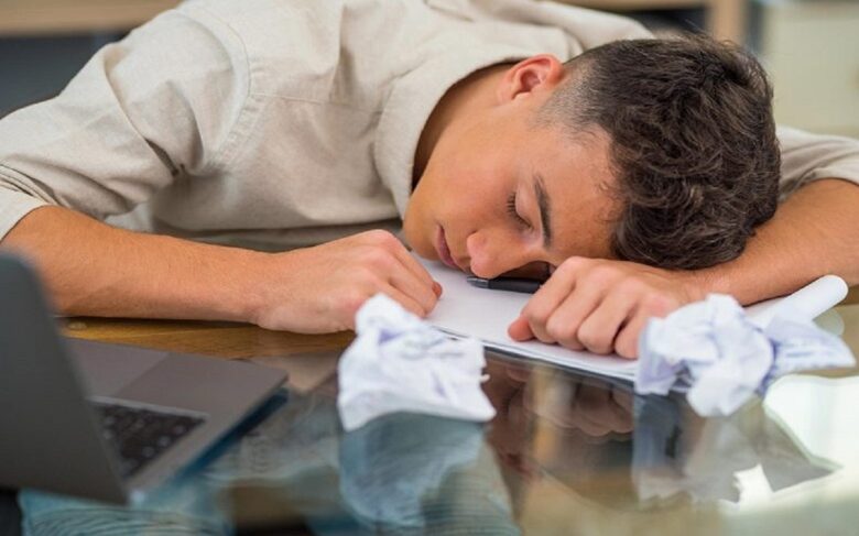 Bị Mệt Mỏi Kéo Dài Có Liên Quan Đến Thận Không?