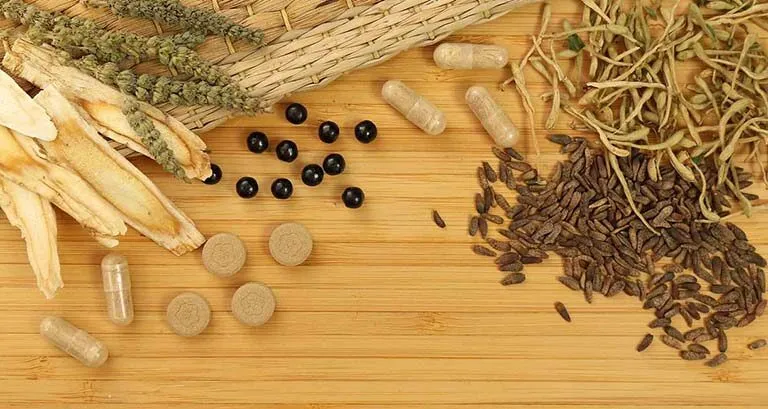 Đông y có chữa được bệnh mãn tính không? 9 dong y co chua duoc benh man tinh khong 685509b09f8af
