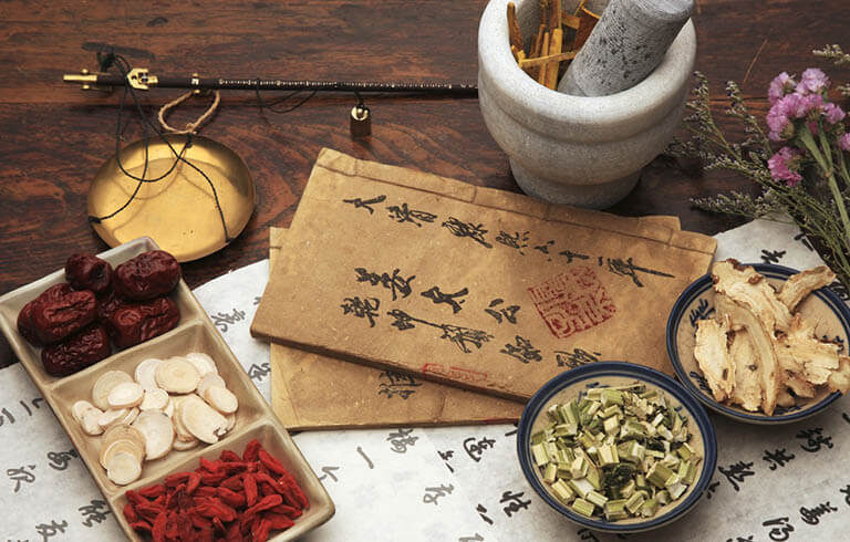 Nên Kết Hợp Đông Y Và Tây Y Như Thế Nào?